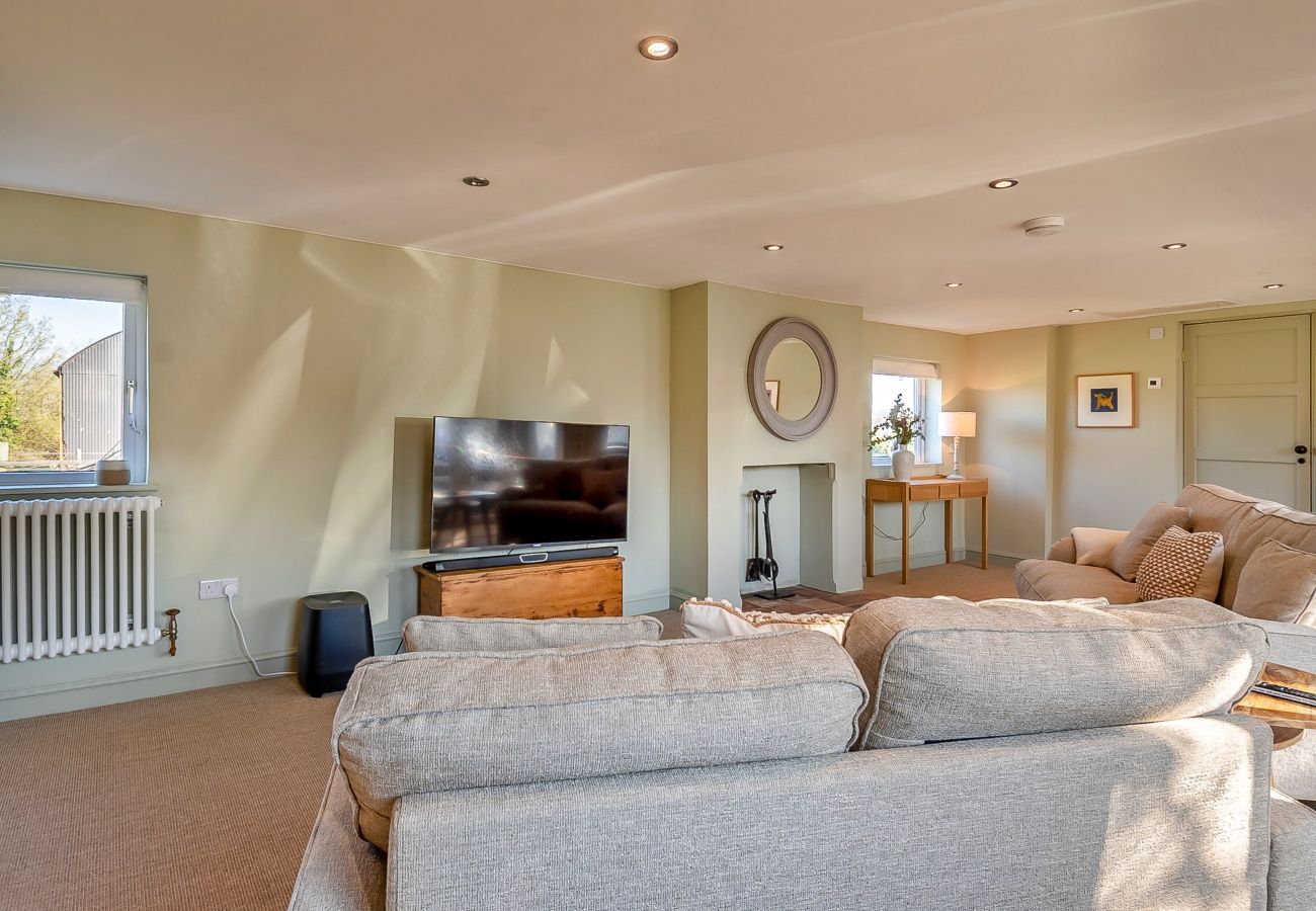 Cottage in Hindolveston - The Old Windmill