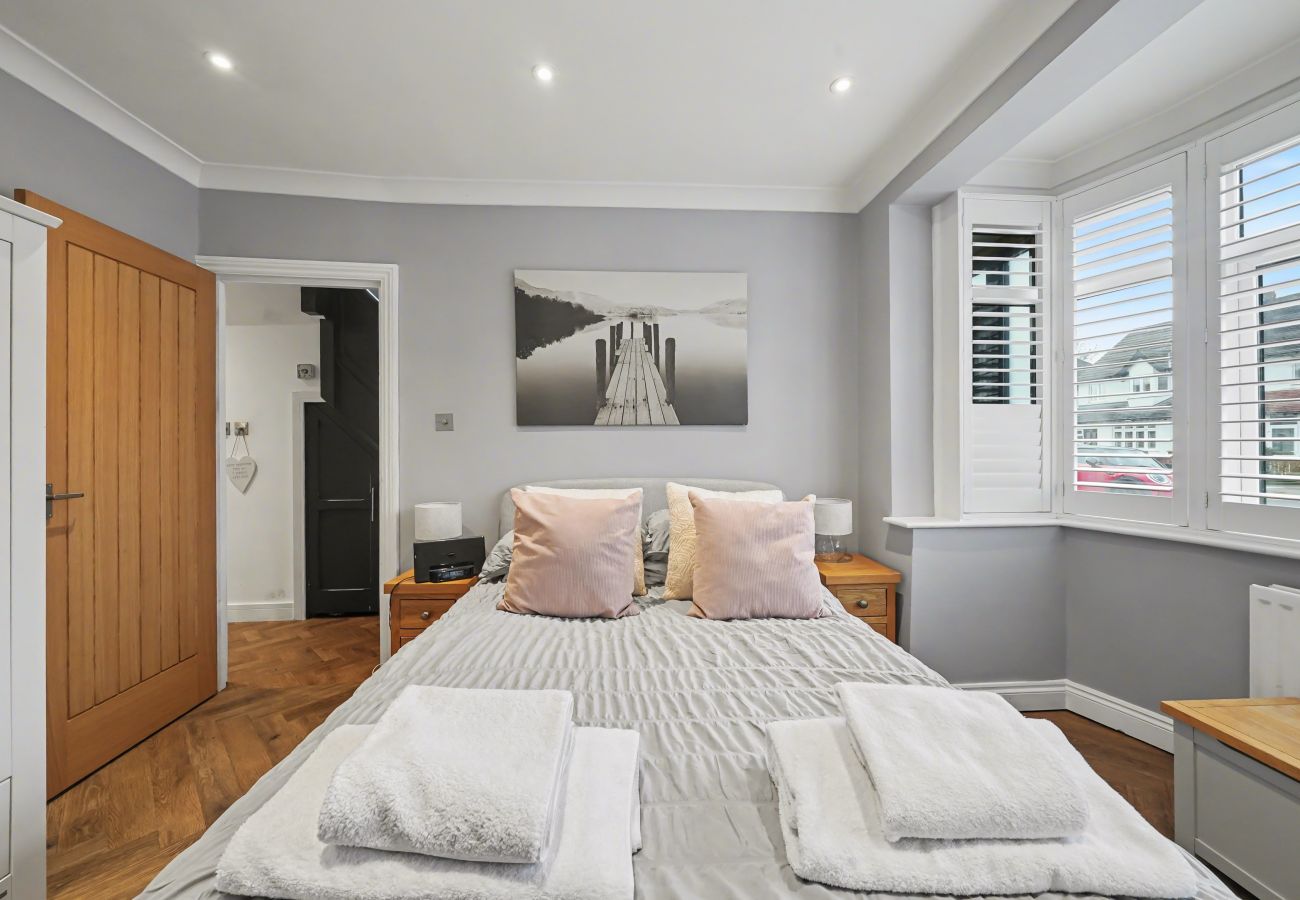 Huis in Whitton - Twickers Townhouse