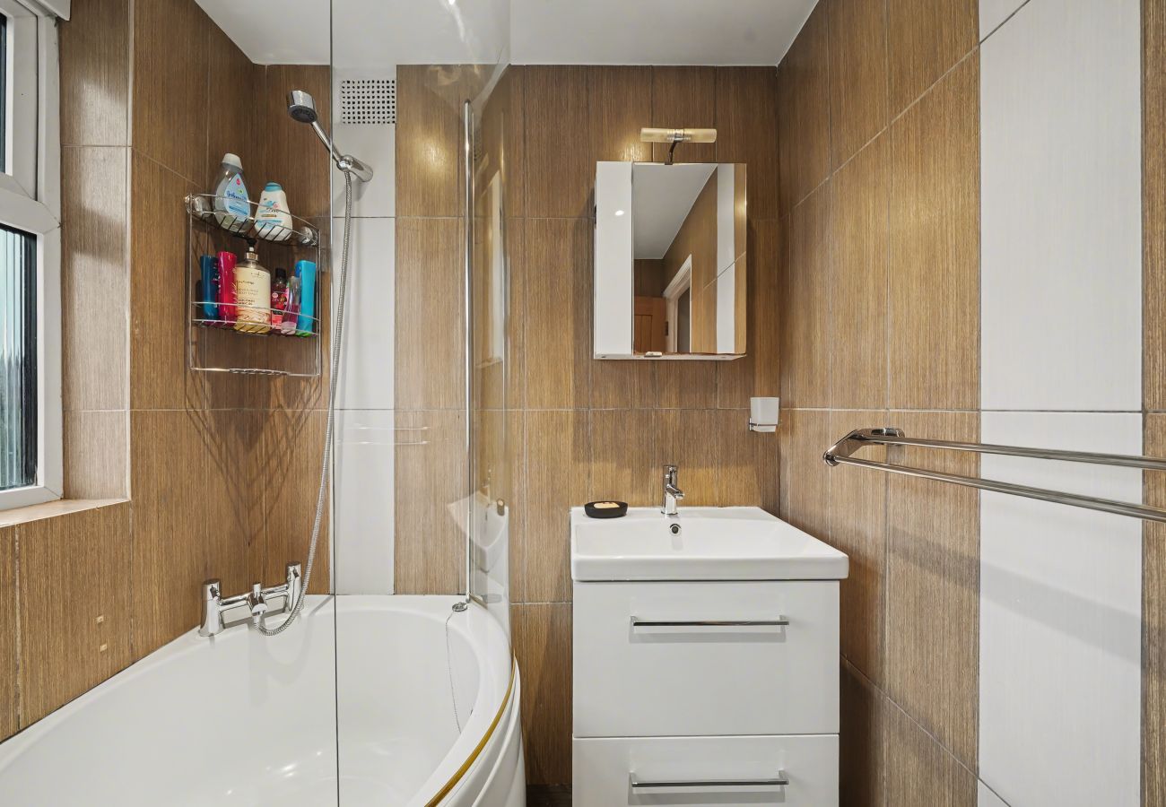 Huis in Whitton - Twickers Townhouse