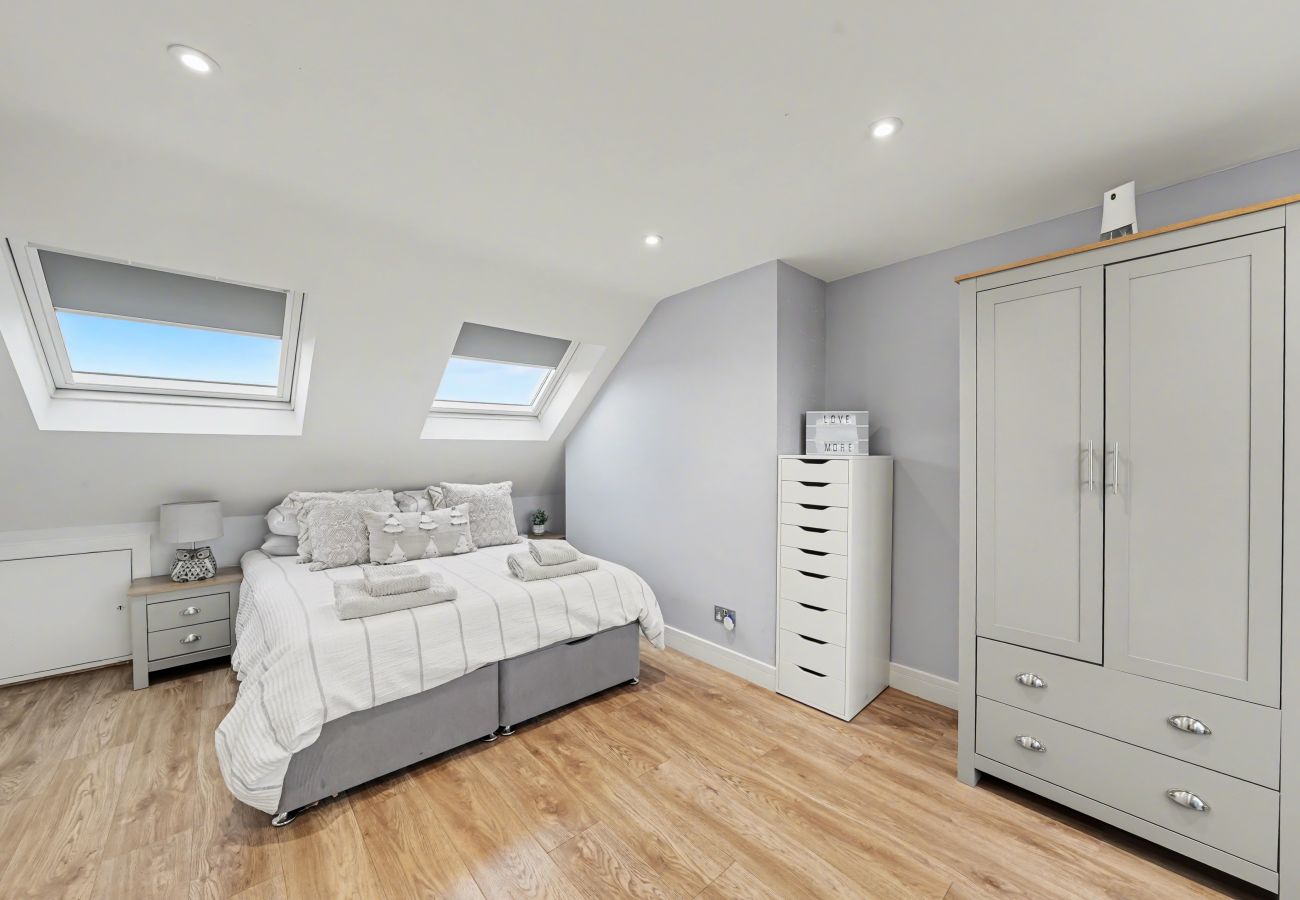 Huis in Whitton - Twickers Townhouse