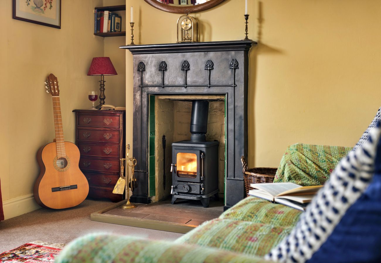 Cottage in Morland - Bourne Edge