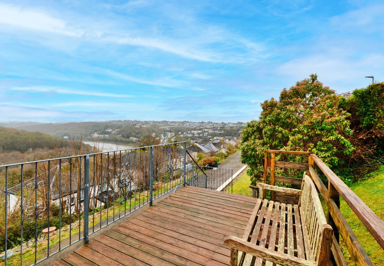 Bungalow in Looe - Goonrea