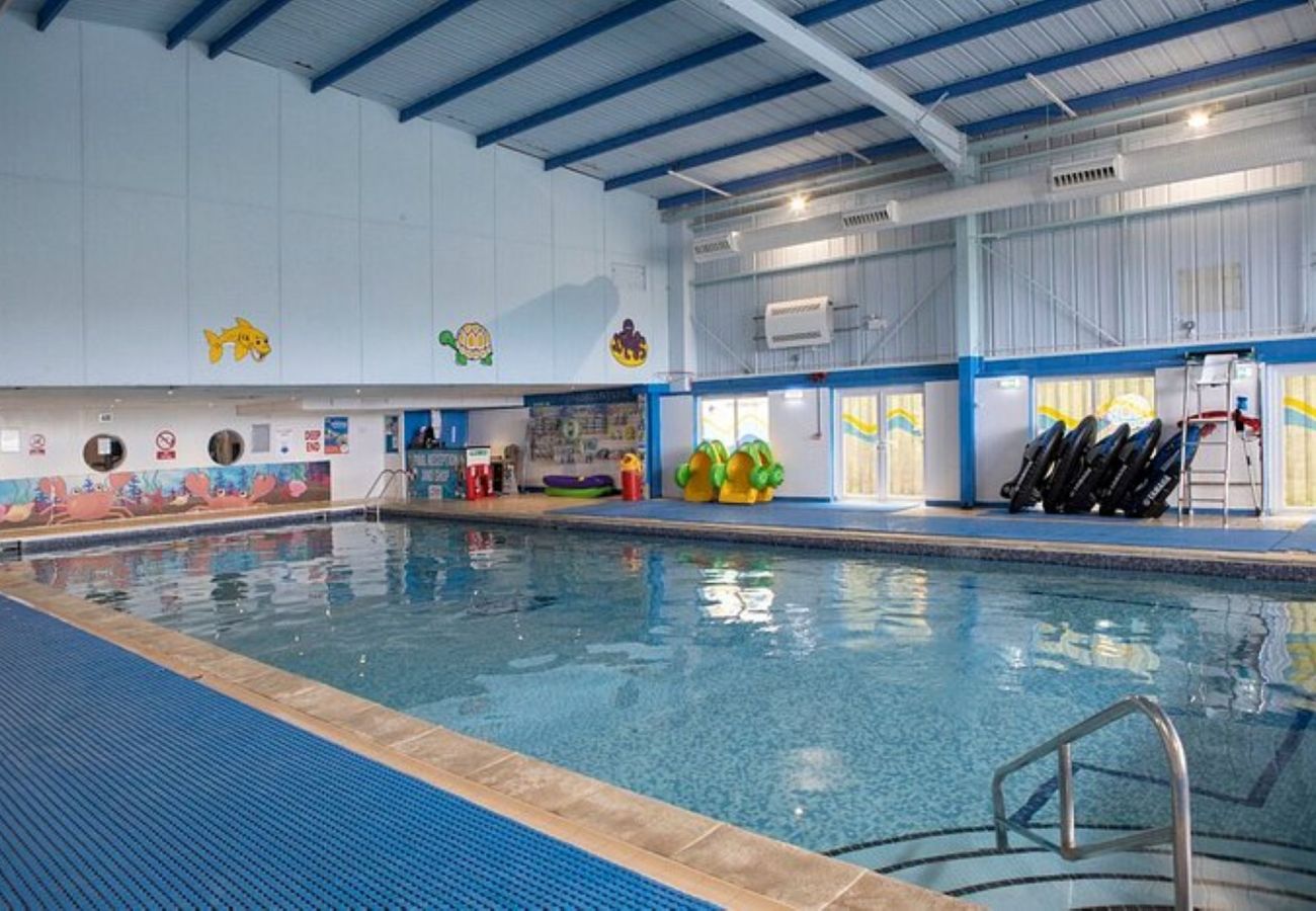 Chalet in White Cross - Pine Forest Lodge