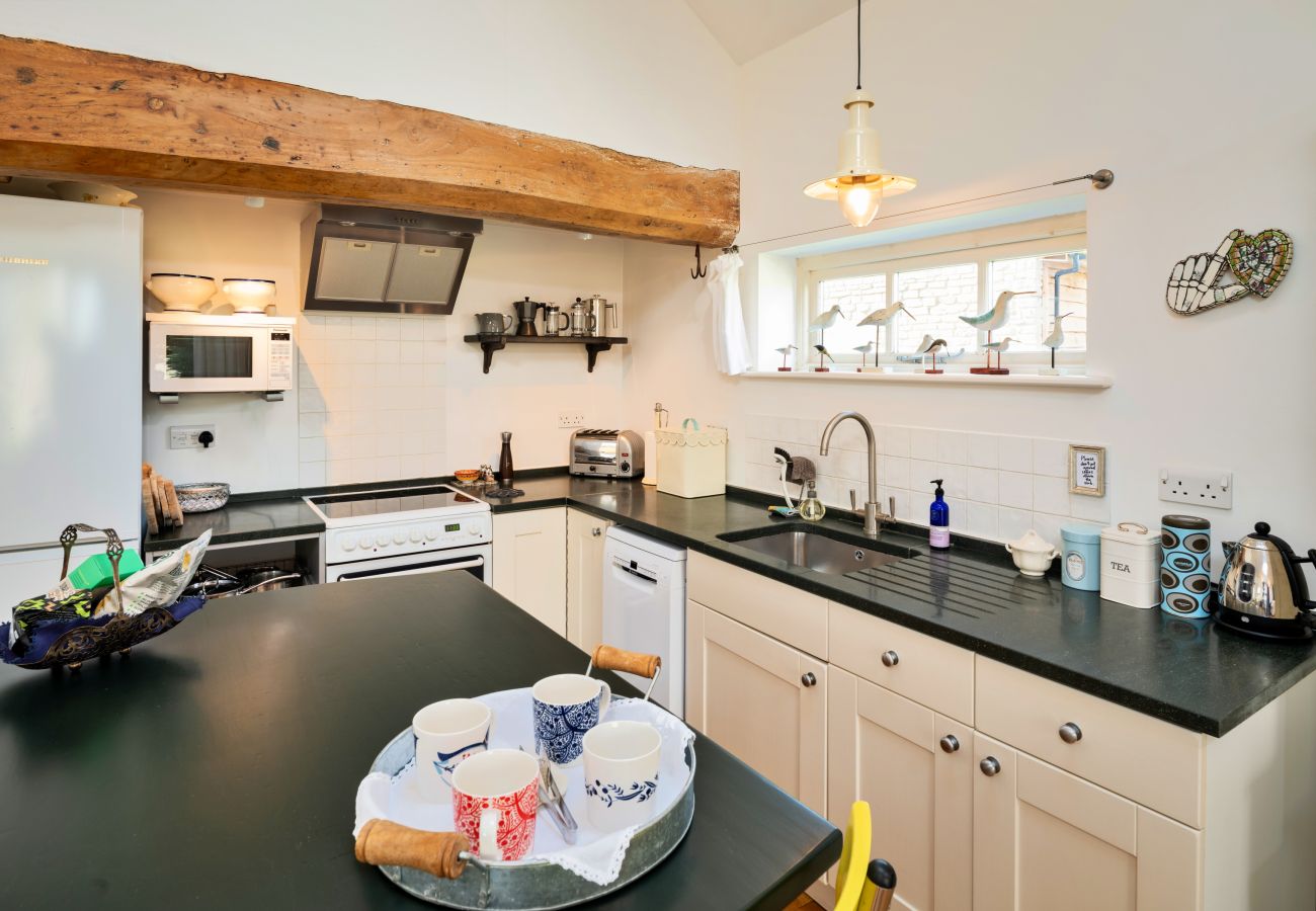 Cottage in Keinton Mandeville - Mill Barn By The Stream