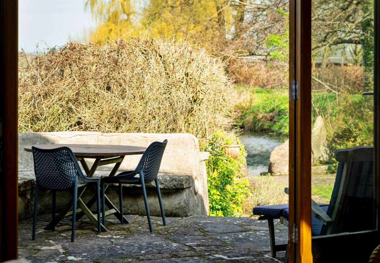 Cottage in Keinton Mandeville - Mill Barn By The Stream