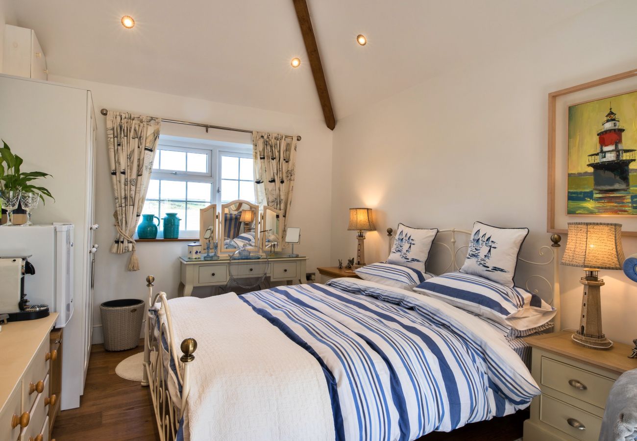 Rent by room in St Teath - The Rectory Nook Annexe