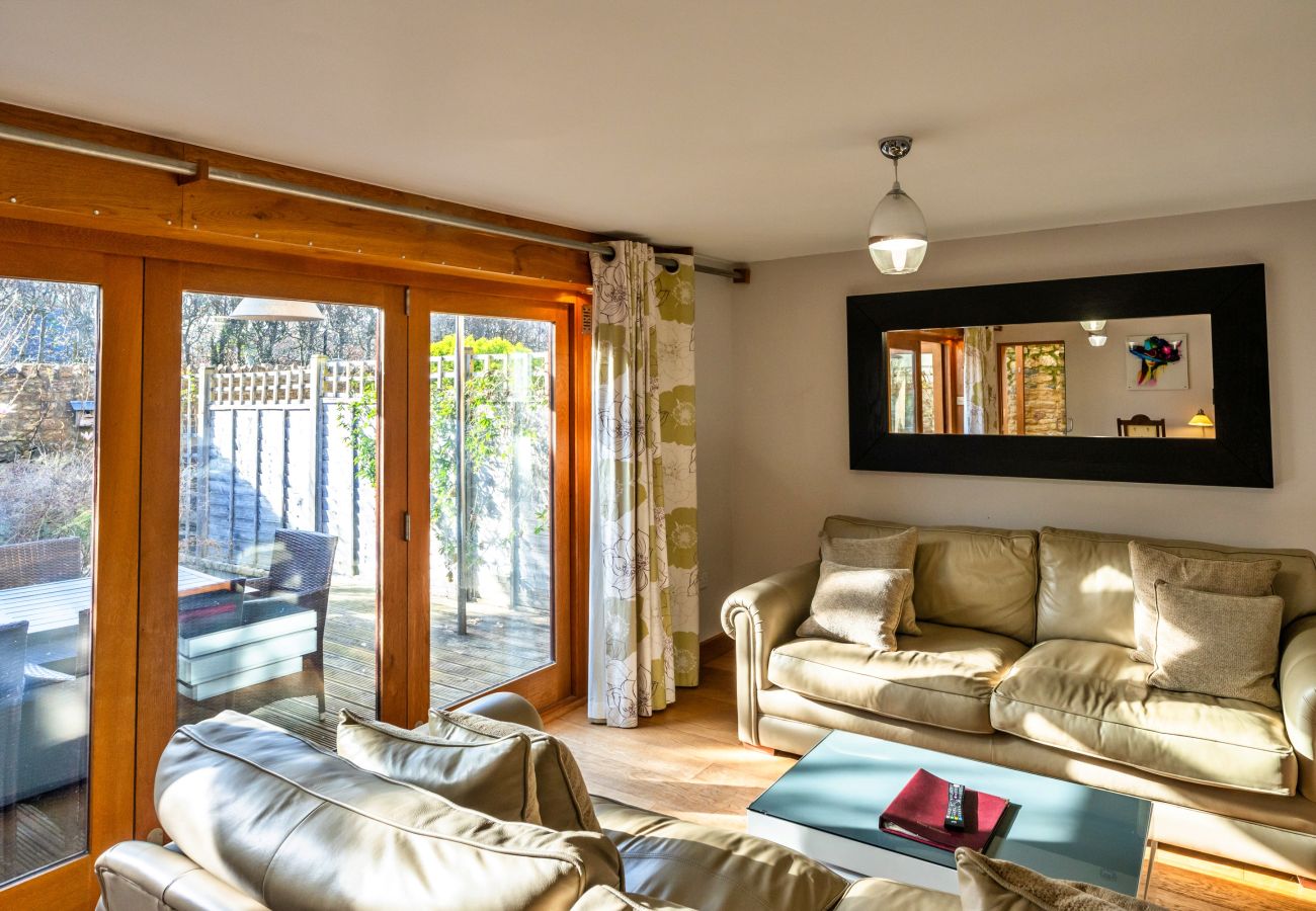 Huis in Bower Hinton - Hollies Cottage, Oak