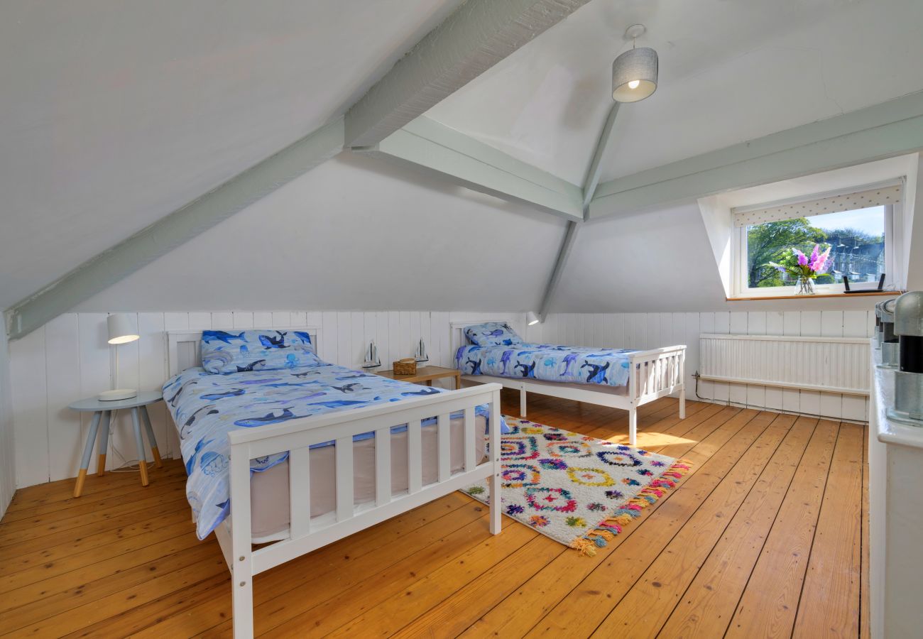 Huis in Harlech - Harlech Castle & Beach Home