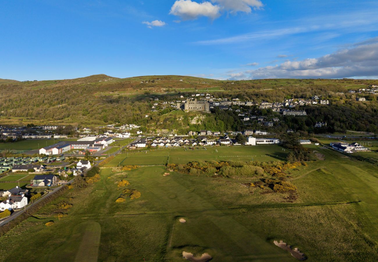 Huis in Harlech - Harlech Castle & Beach Home