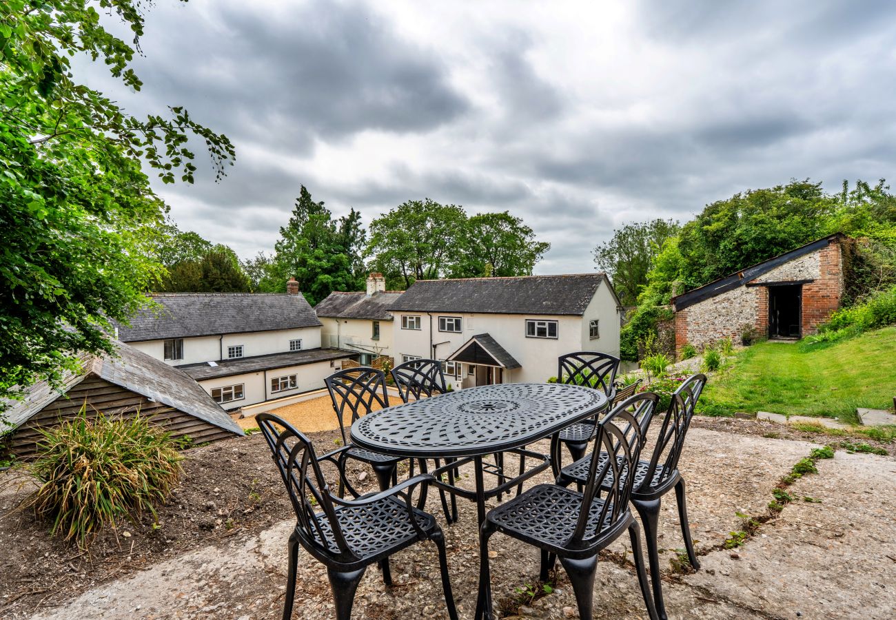 Cottage in Wherwell - Poundtree