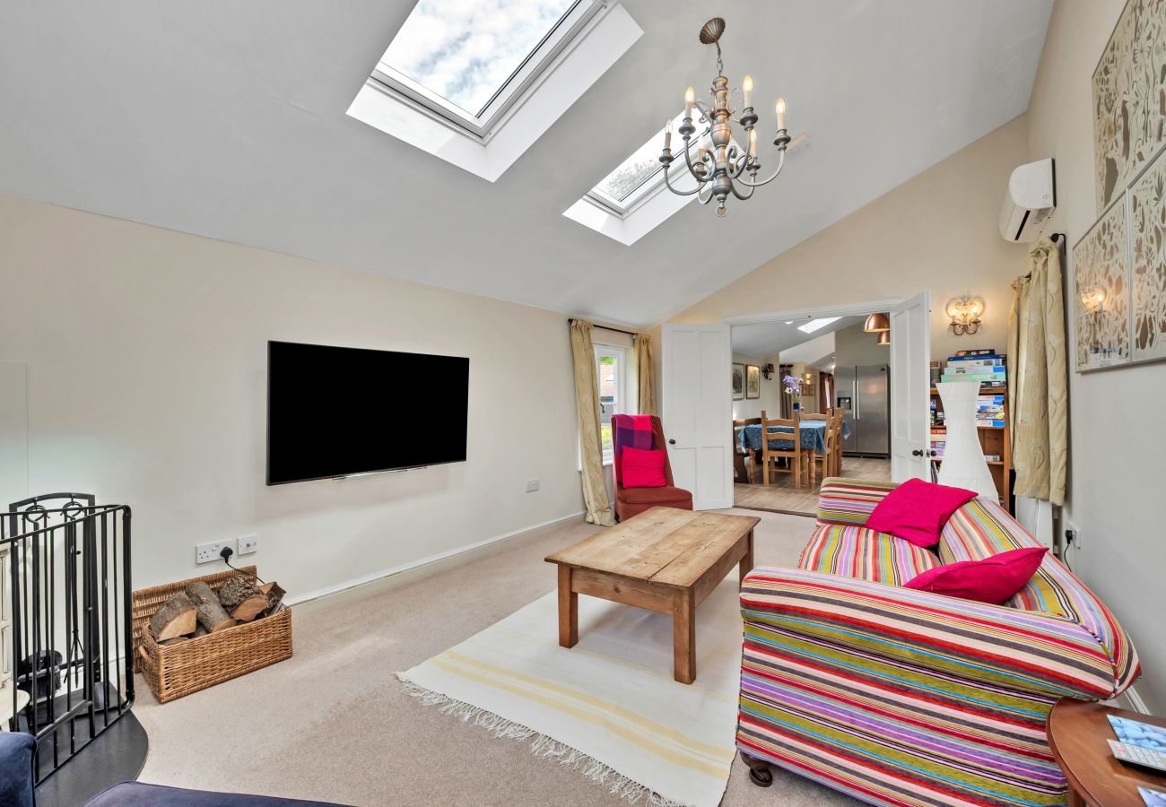 Cottage in Oakley - The Pottage