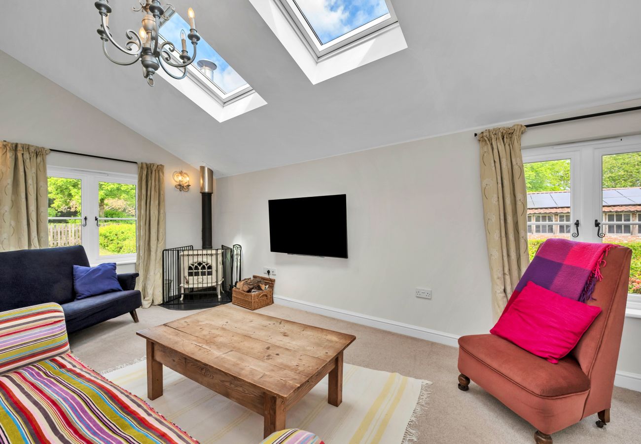 Cottage in Oakley - The Pottage