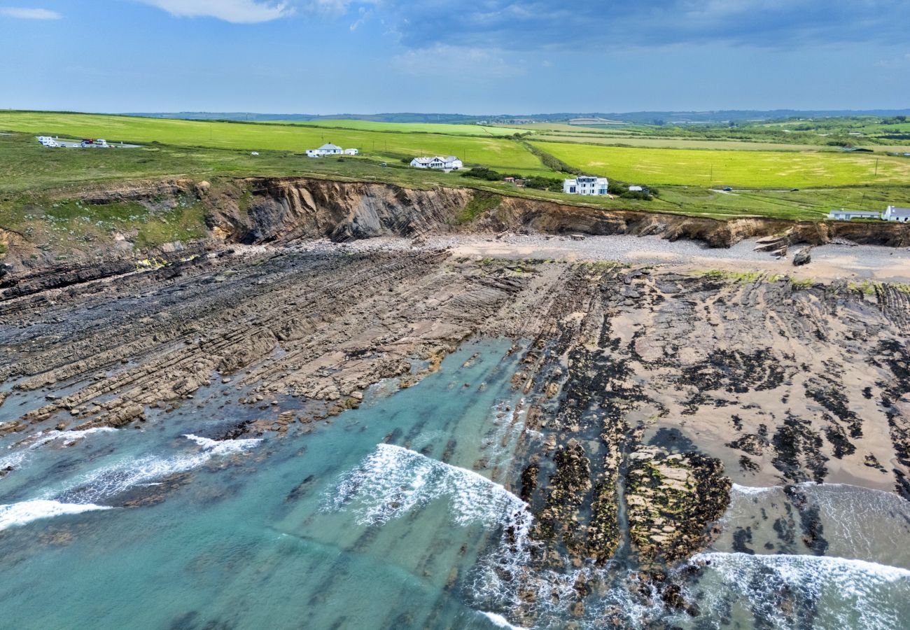 Houten huisje in Widemouth Bay - Manderley