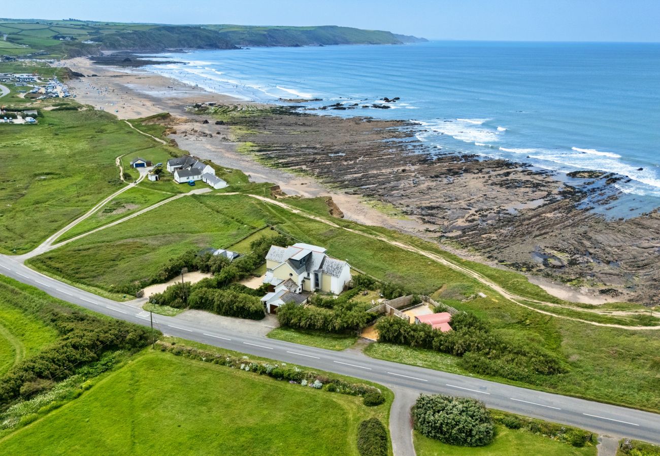 Houten huisje in Widemouth Bay - Manderley