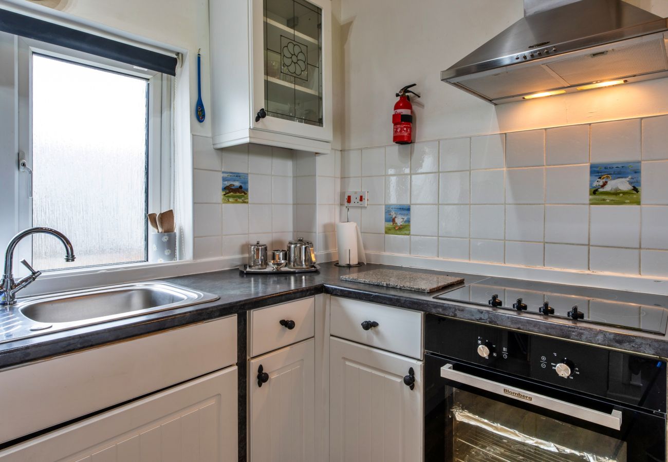 Cottage in Widemouth Bay - Barn, Quinceborough Farm