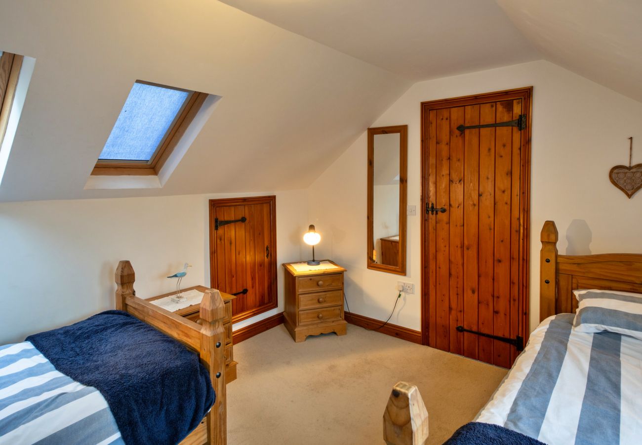 Cottage in Widemouth Bay - Roost, Quinceborough Farm