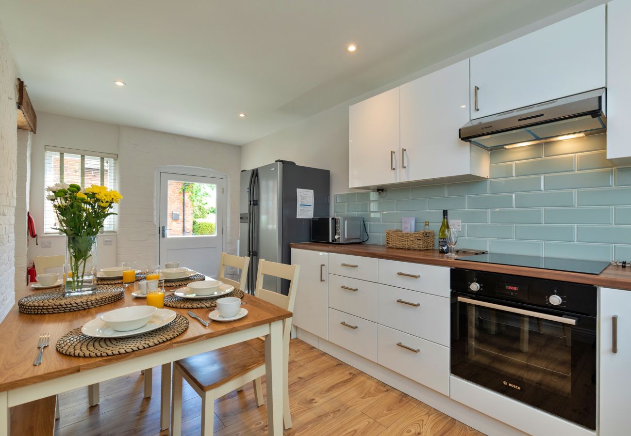 Cottage in Ashbourne - Farmhouse Cottage, Nether Burrows