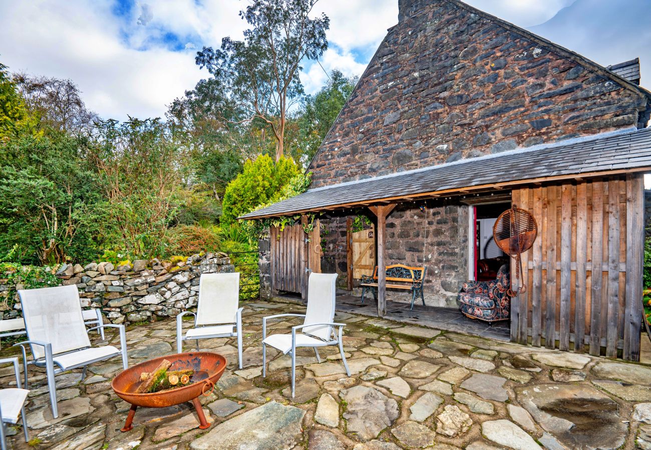 Cottage in Dolgellau - Little Meadow Retreat