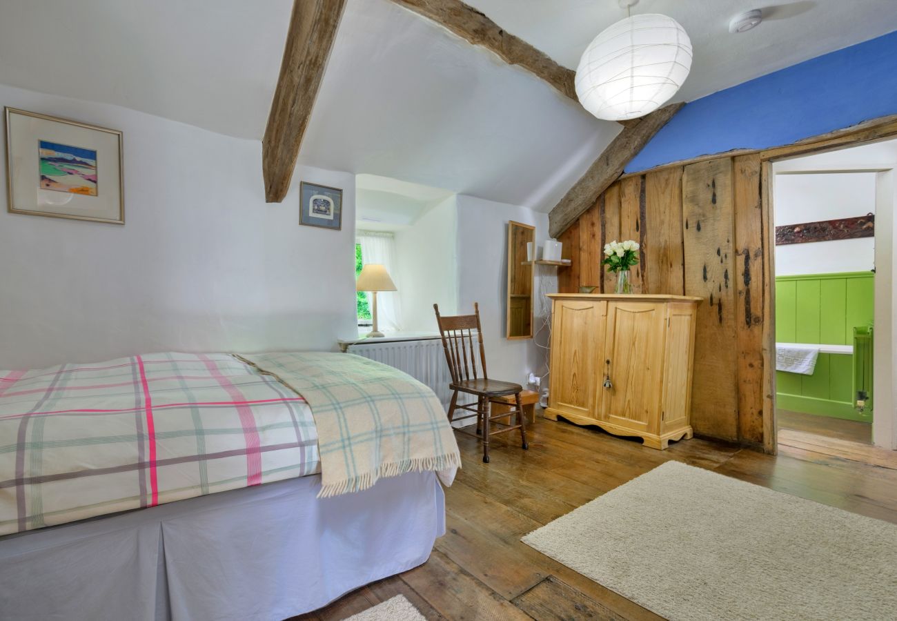 Cottage in Blaenau Ffestiniog - Tafarn Trip