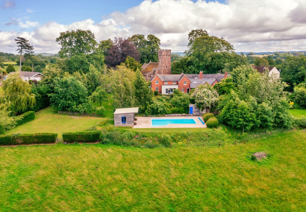Huis in Raglan - The Old Schoolhouse at Penrhos
