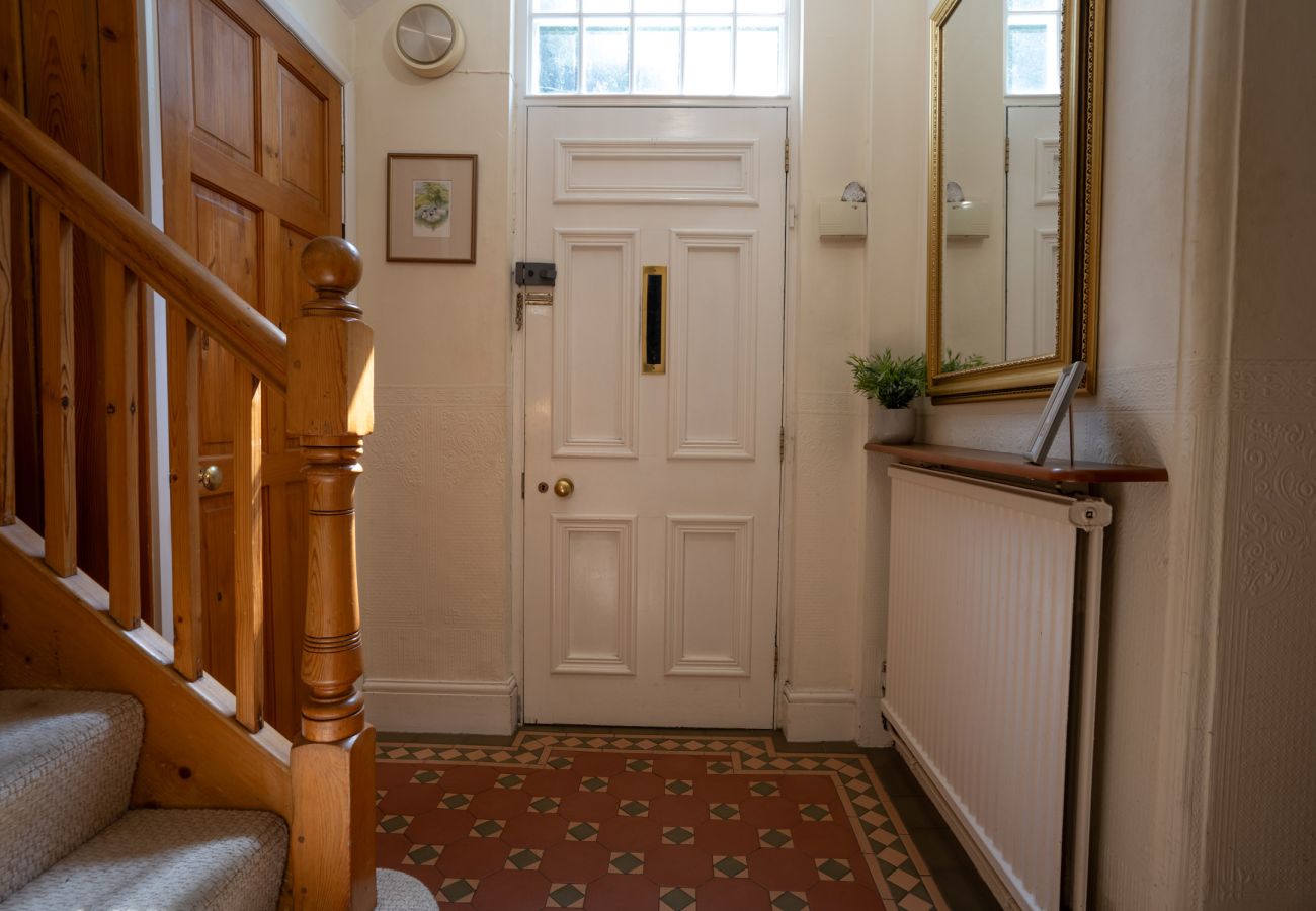 Huis in Derby - House on The Green