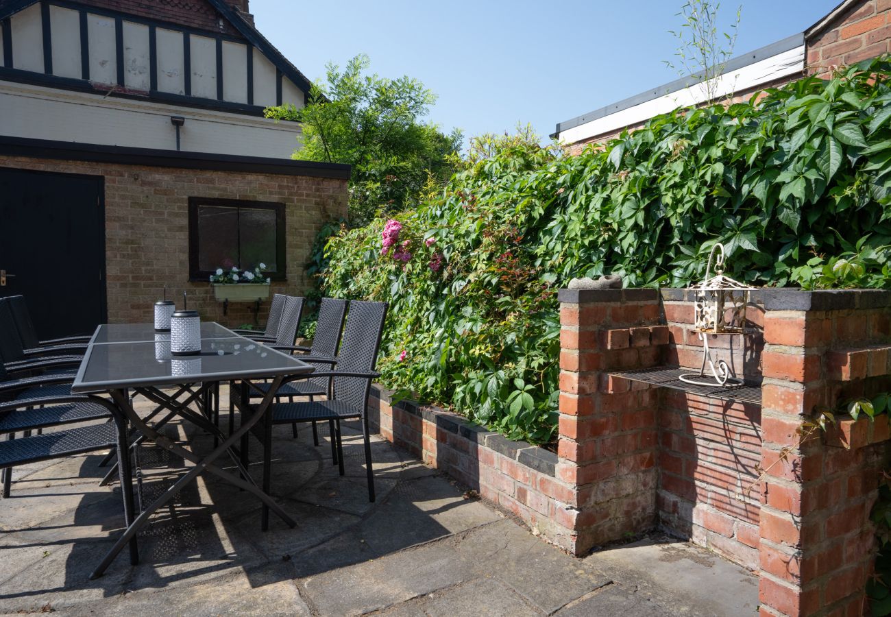 Huis in Derby - House on The Green