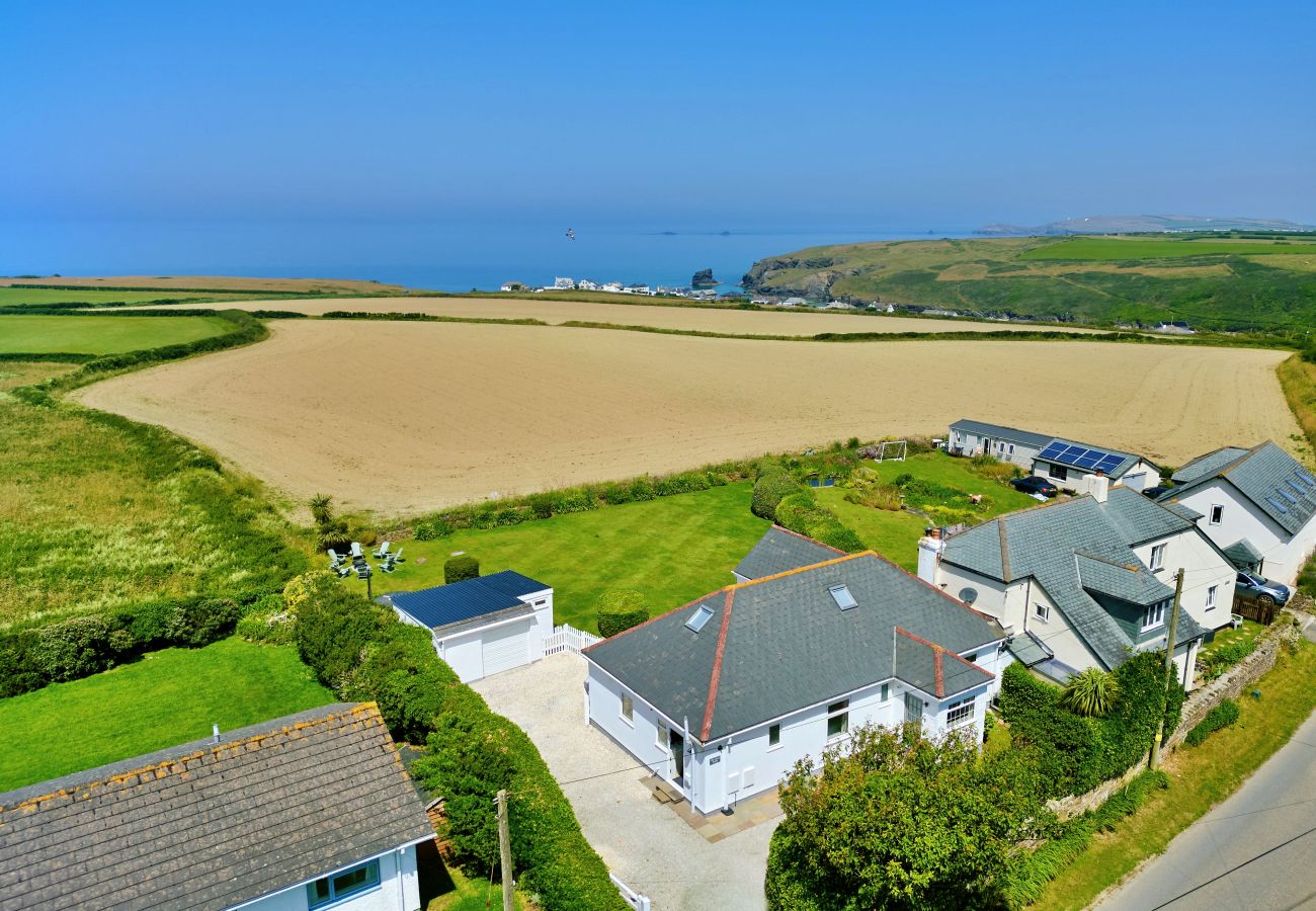 Huis in Porthcothan Bay - The Coast House