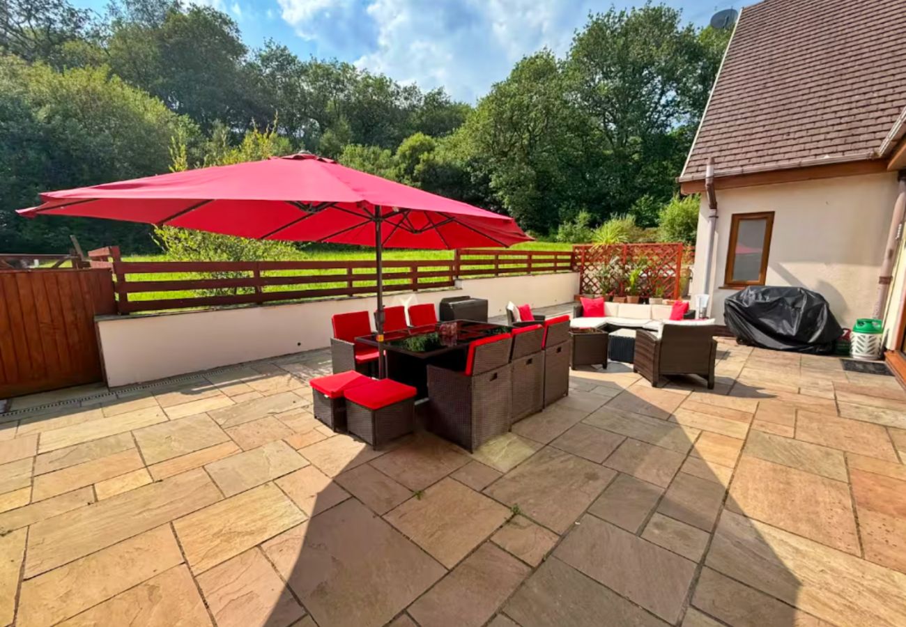 Huis in Bryncoch - Bryncoch Retreat