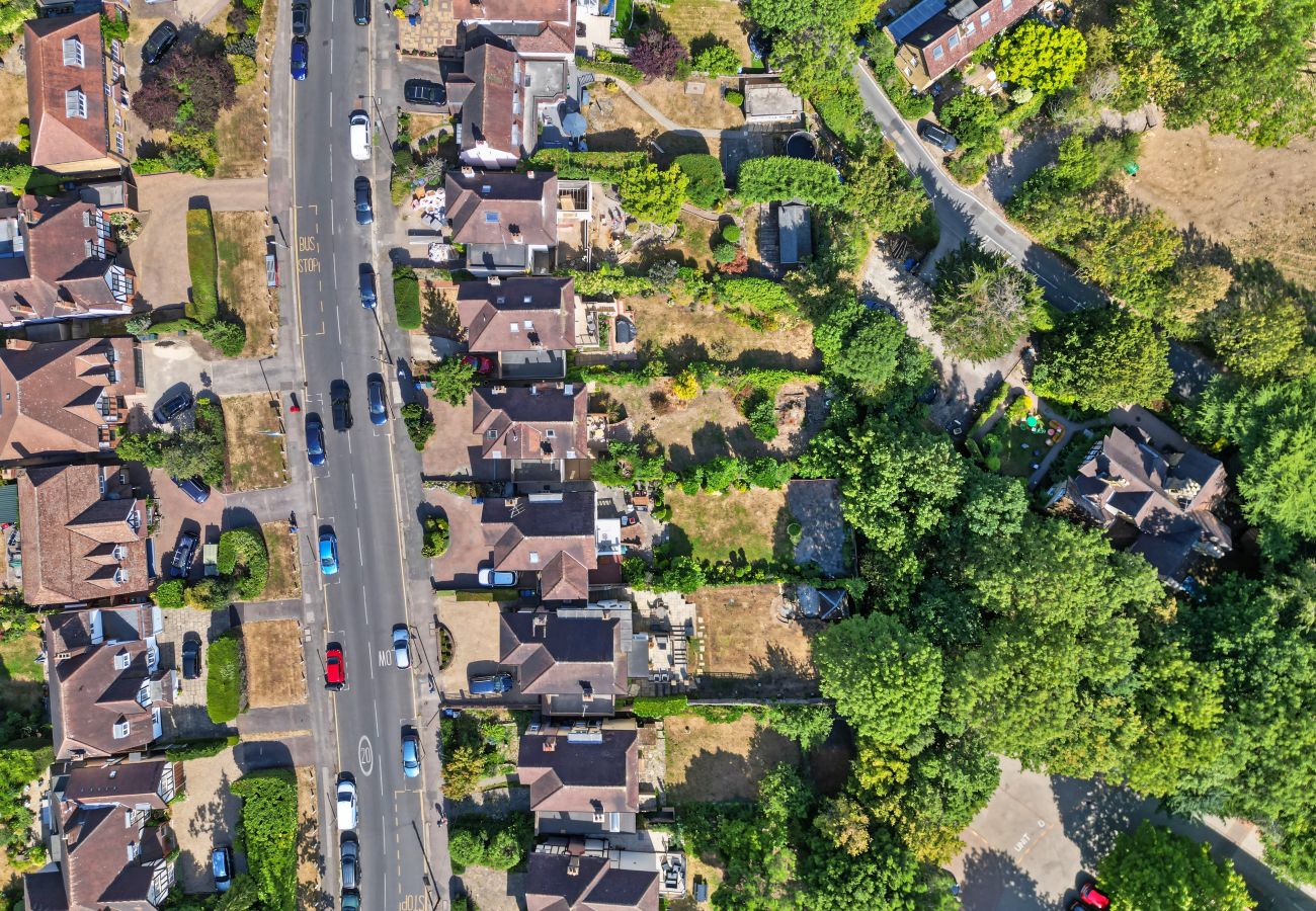 Huis in Edgware - Knoll Top