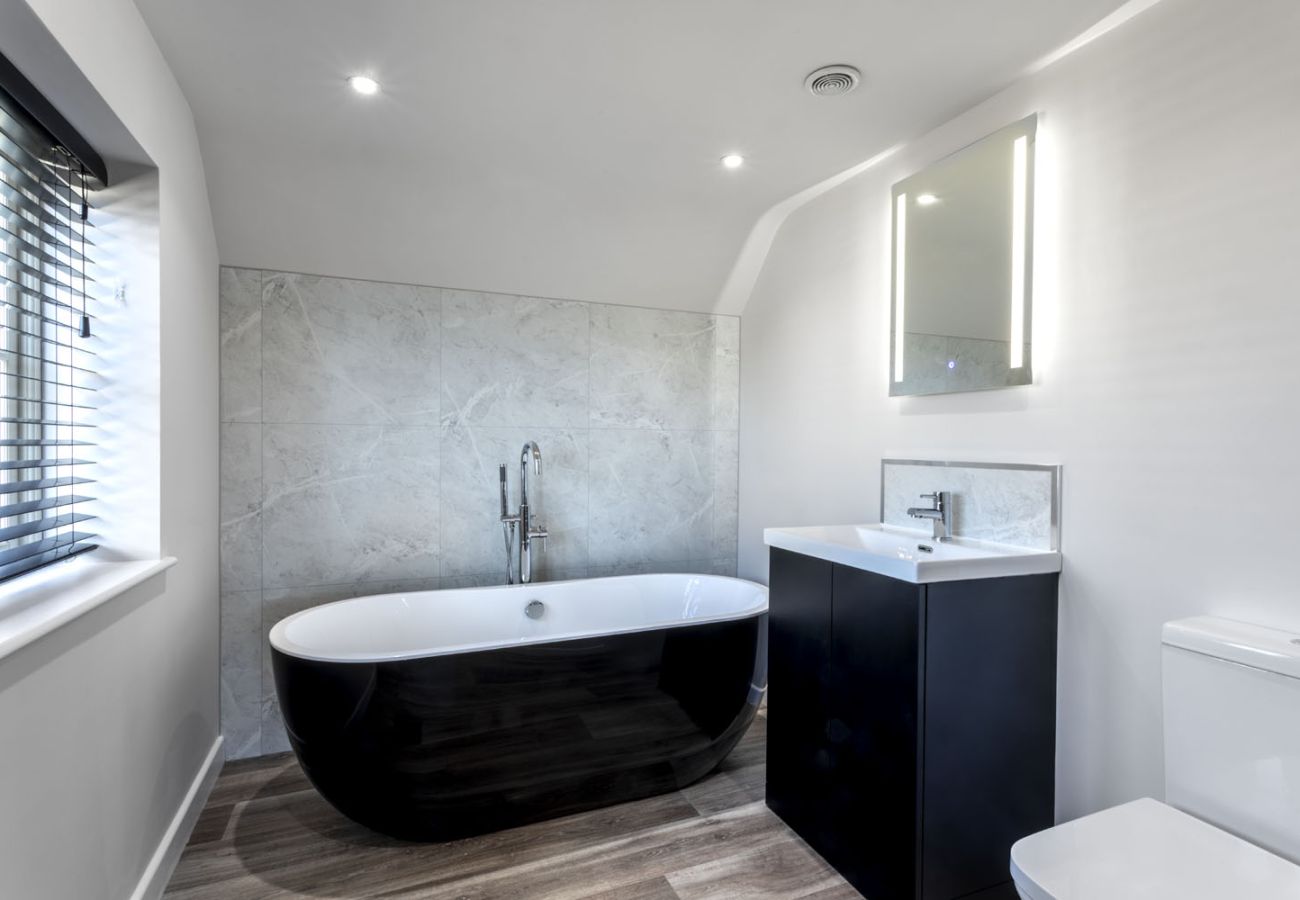 Cottage in Seend - The Farmhouse at Rusty Lane Farm