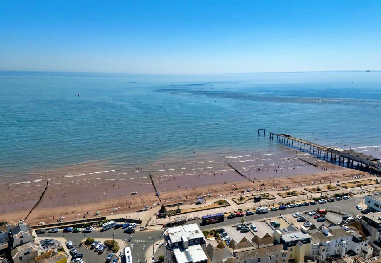 Appartement in Teignmouth - Coastal Retreat