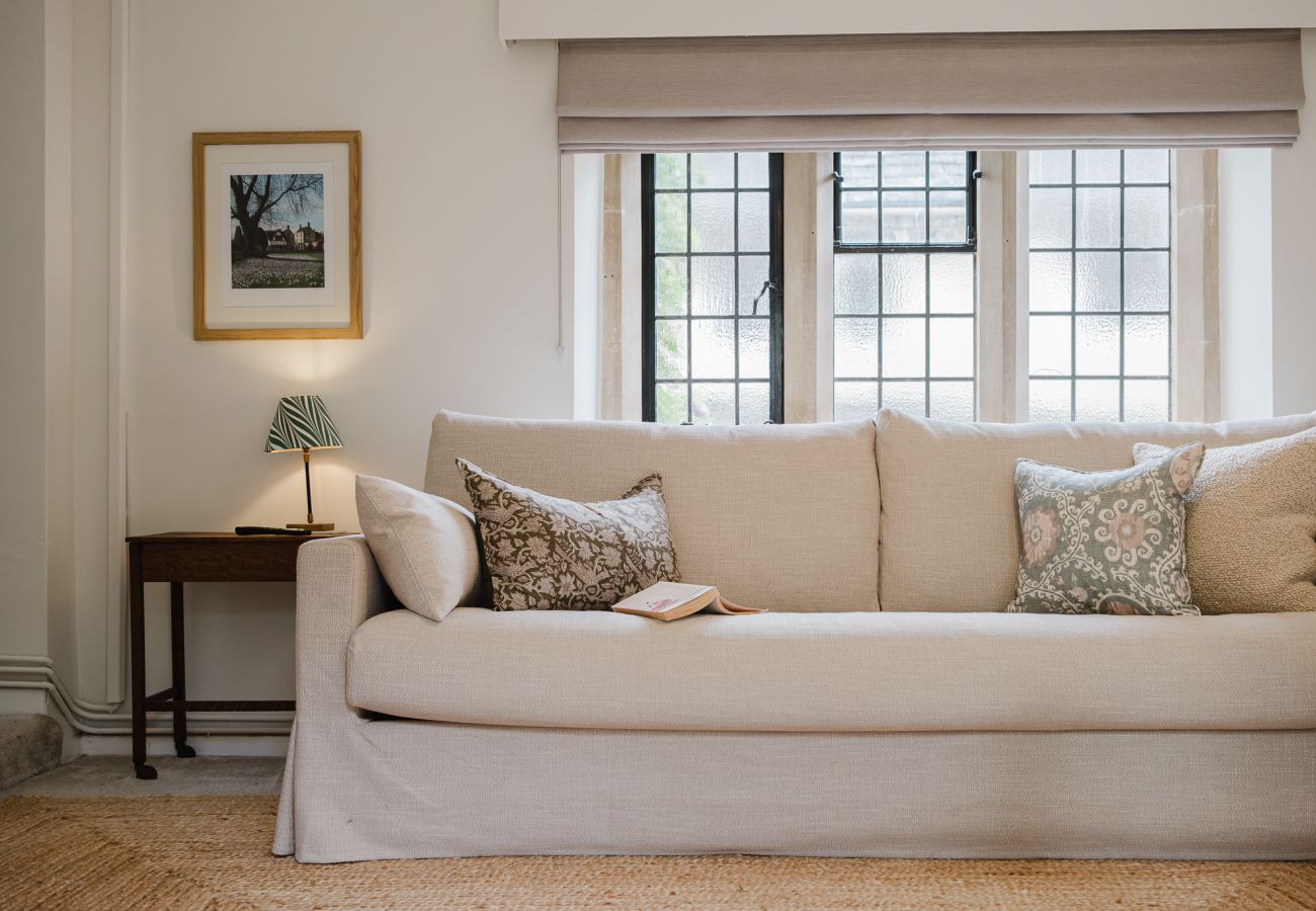 Cottage in Painswick - Little Hale Cottage