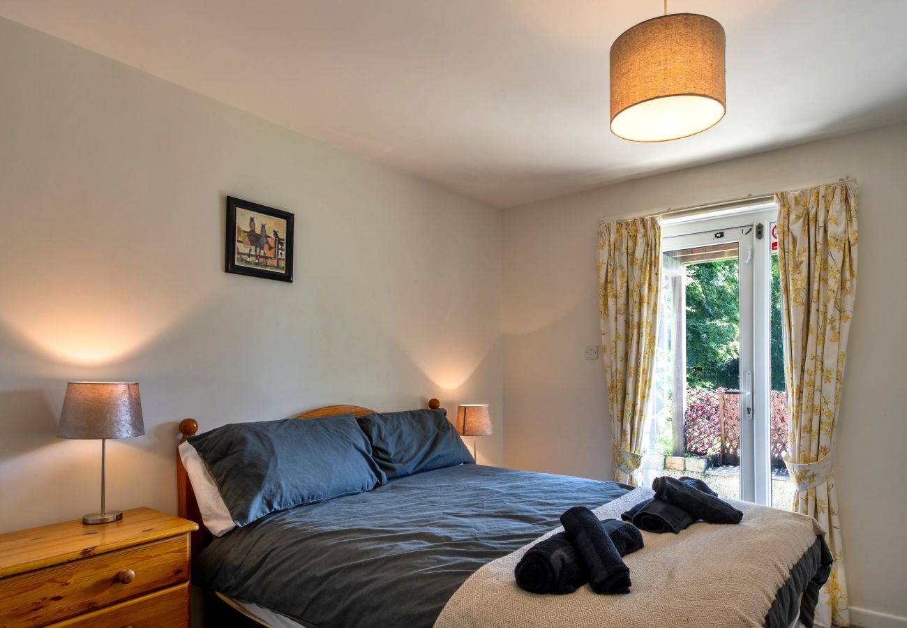 Chalet in Callington - Foxgloves Valley Lodge
