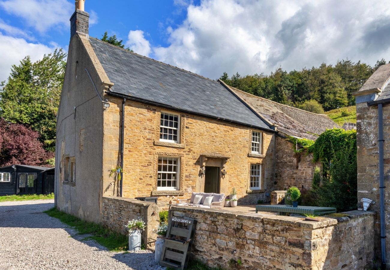 Huis in Hassop - Peacock Farmhouse at Ox Pastures Farm