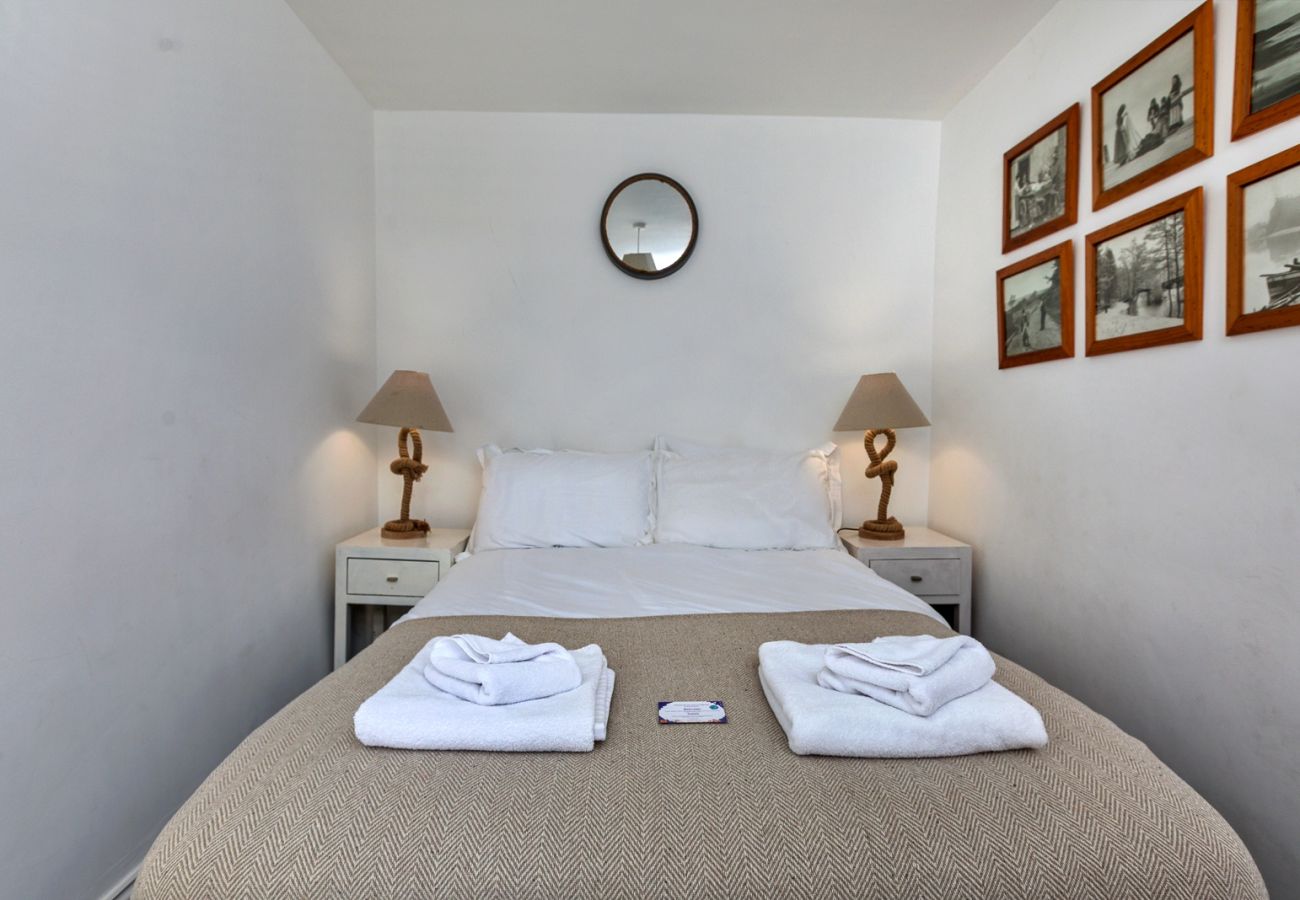 Huis in Port Mulgrave - Ammonite Cottage, Sea Views