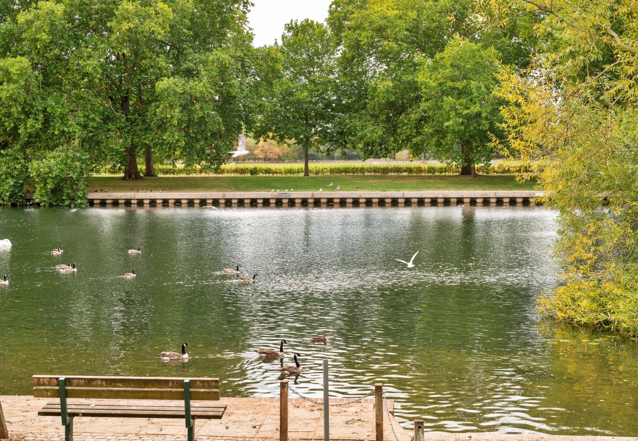 Huis in Datchet - Riverbank Lodge Annexe