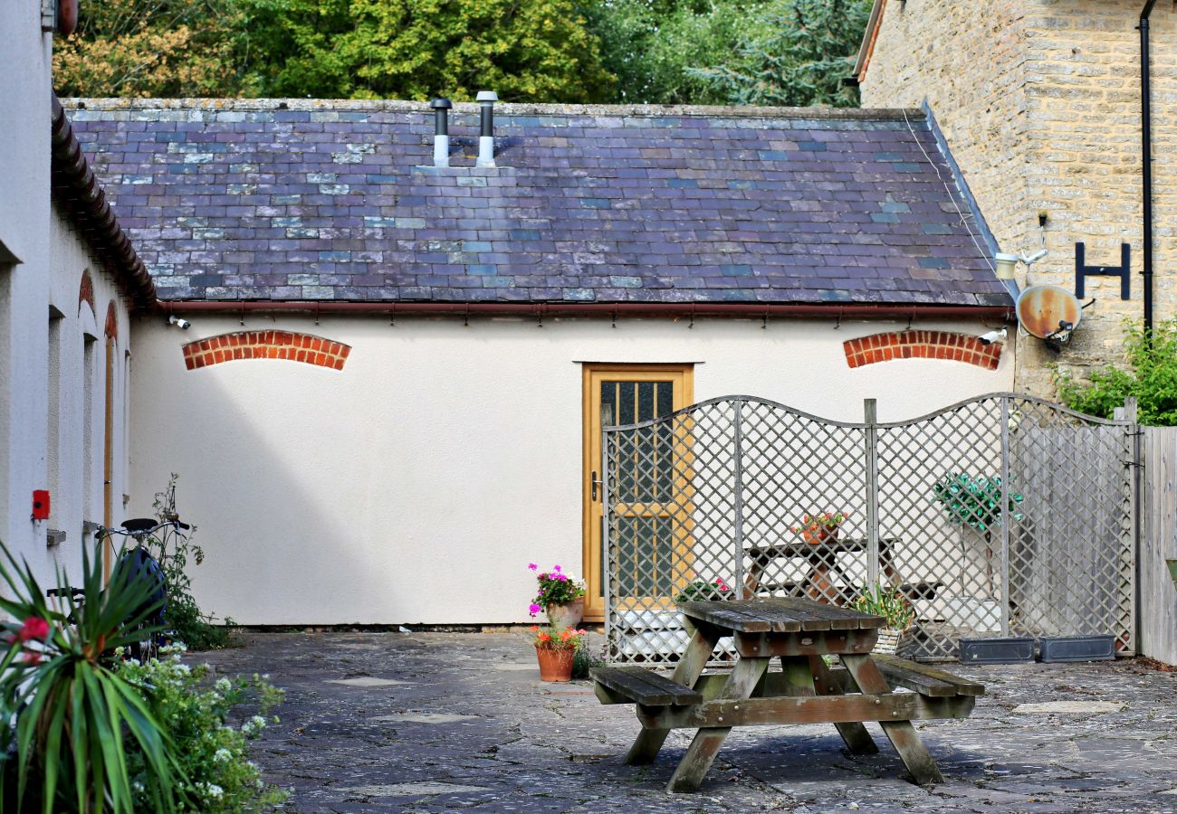 Cottage in Brackley - Kestral Cottage