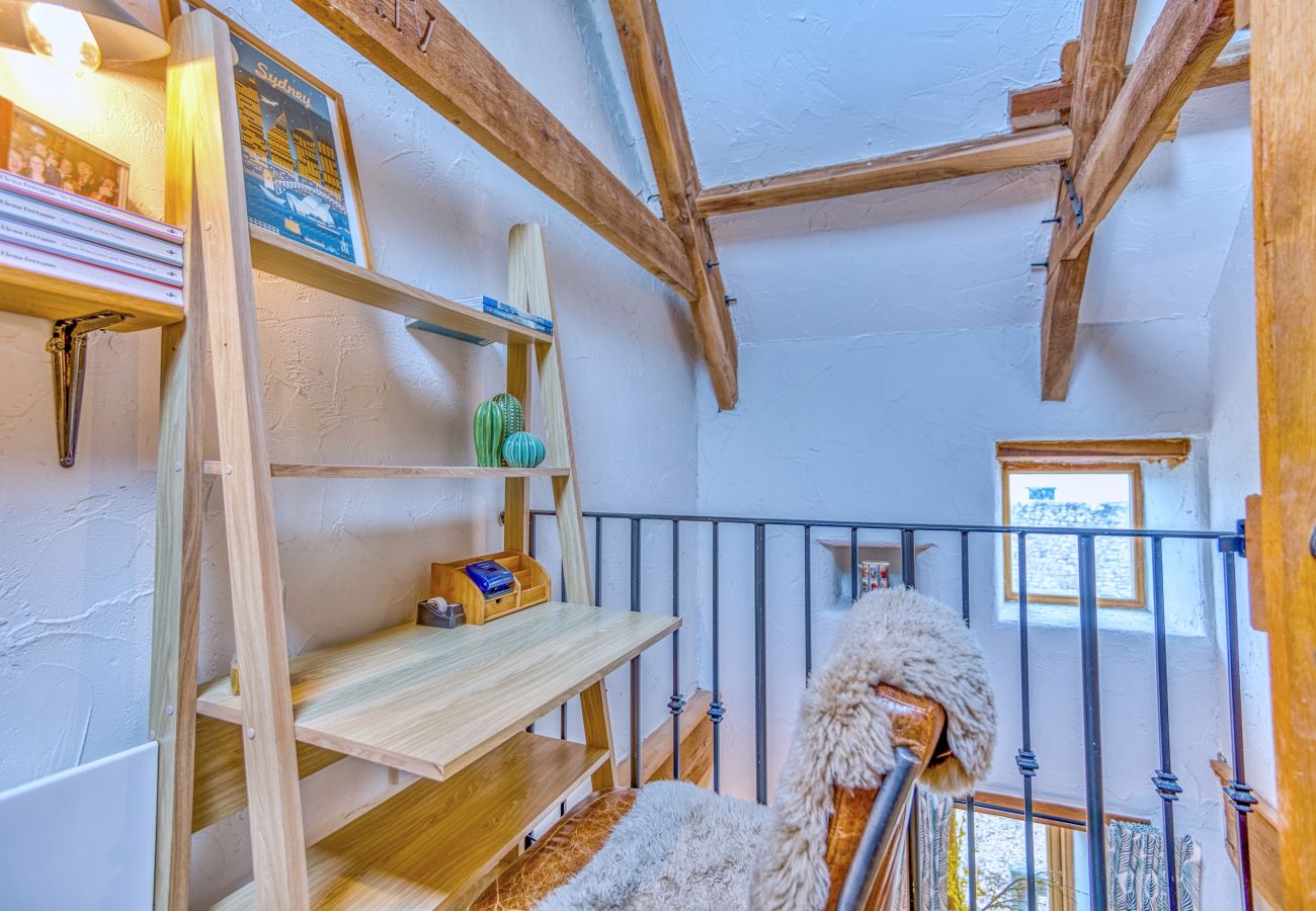 Cottage in Llanmadoc - Gower, Lower Church Barn