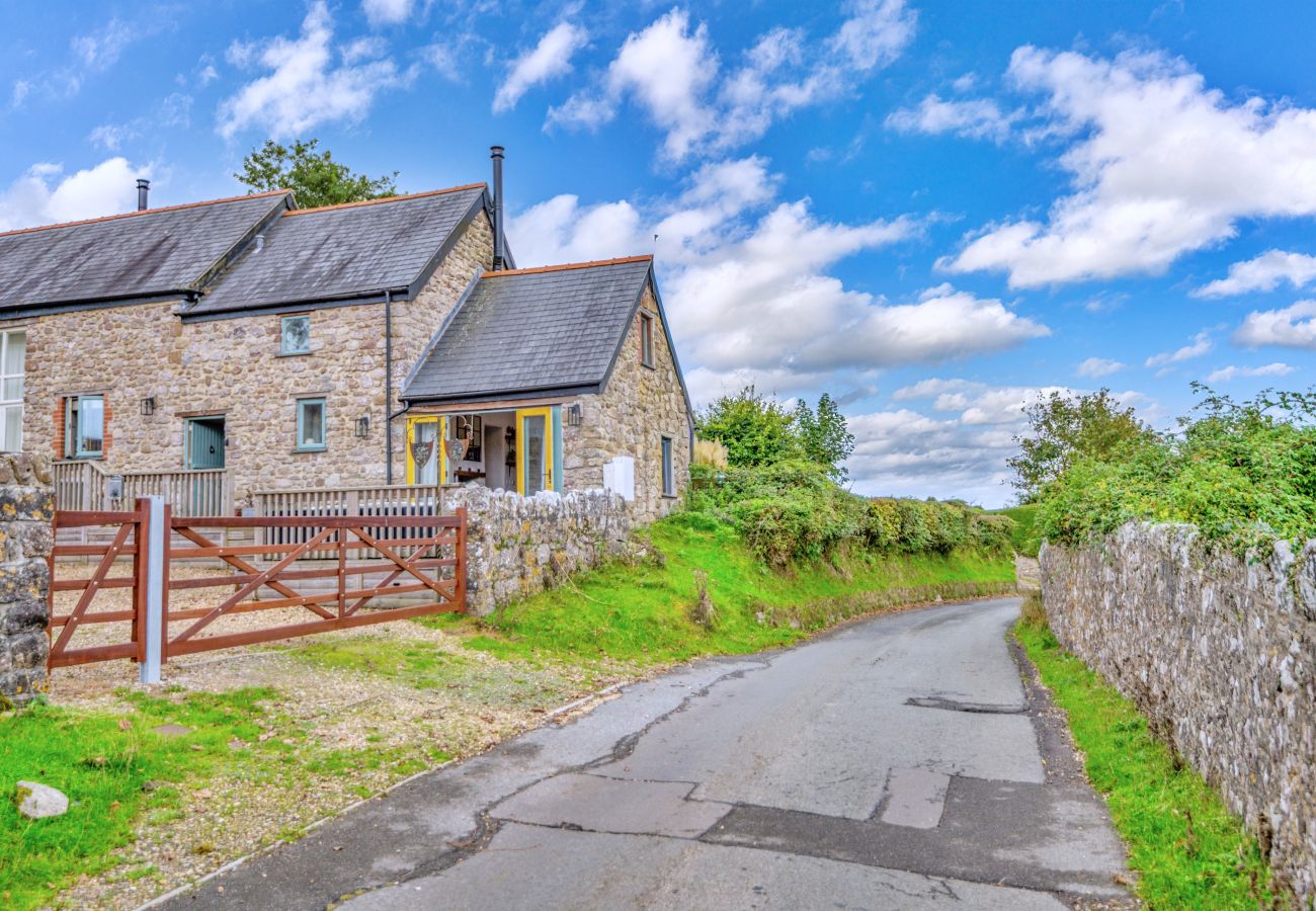 Cottage in Llanmadoc - Gower, Lower Church Barn