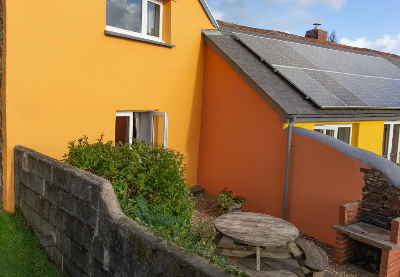 Cottage in Hartland - The Granary at Cheristow
