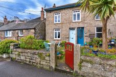 Cottage in Mousehole - Cosy Mousehole Cottage with Sea Views