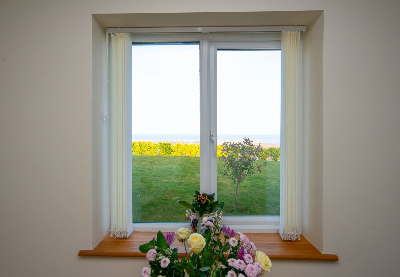 Cottage in Prestatyn - Picton Lodge - Sea Views