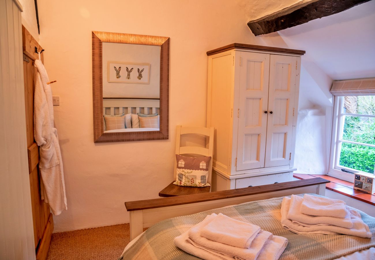 Cottage in Alcombe - Little Haven