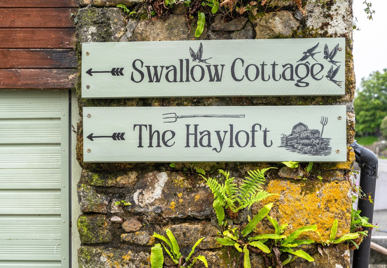 Cottage in Sticker - Swallow Cottage