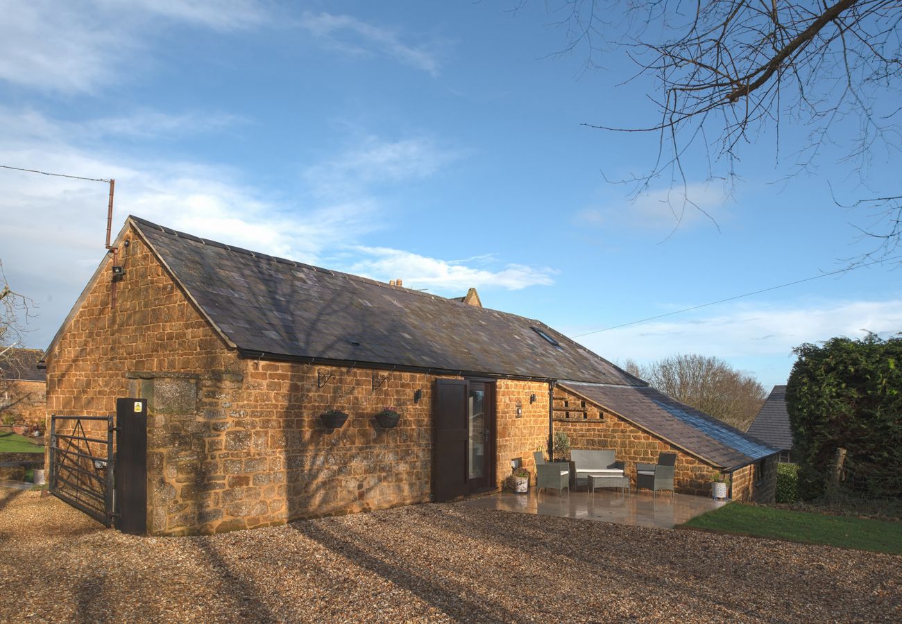 Cottage in Shotteswell - Laurel Farm Barn