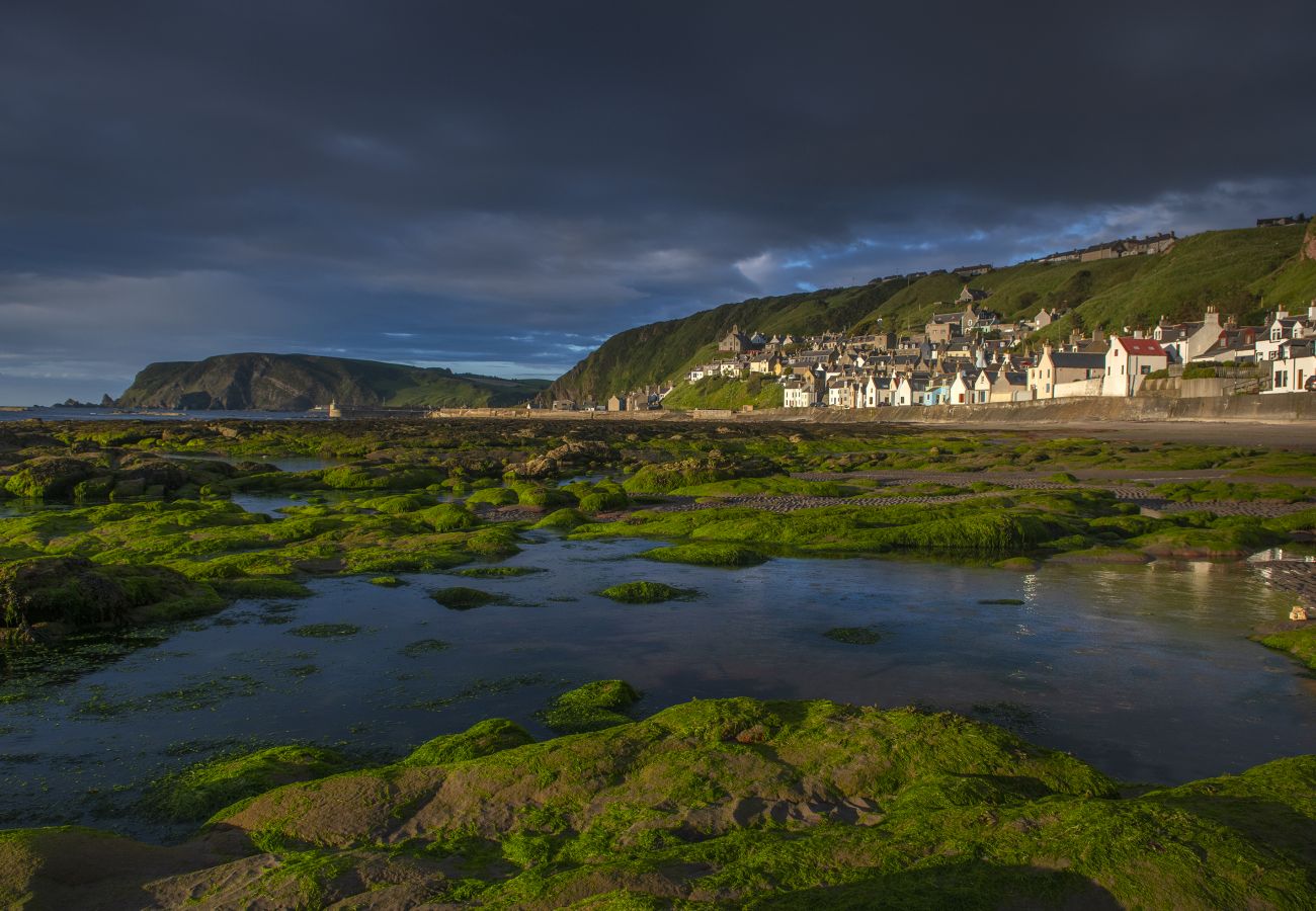 Cottage in Gardenstown - Ellie-Jo Cottage