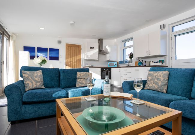 Cottage in Walney - Walney Island Lighthouse Cottage in Walney - Walney Island Lighthouse