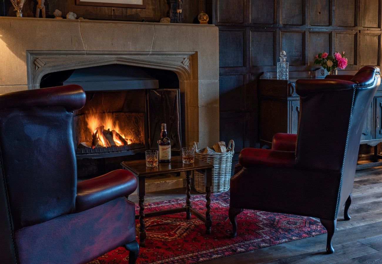 Cottage in West Down - Lower Aylescott Farmhouse