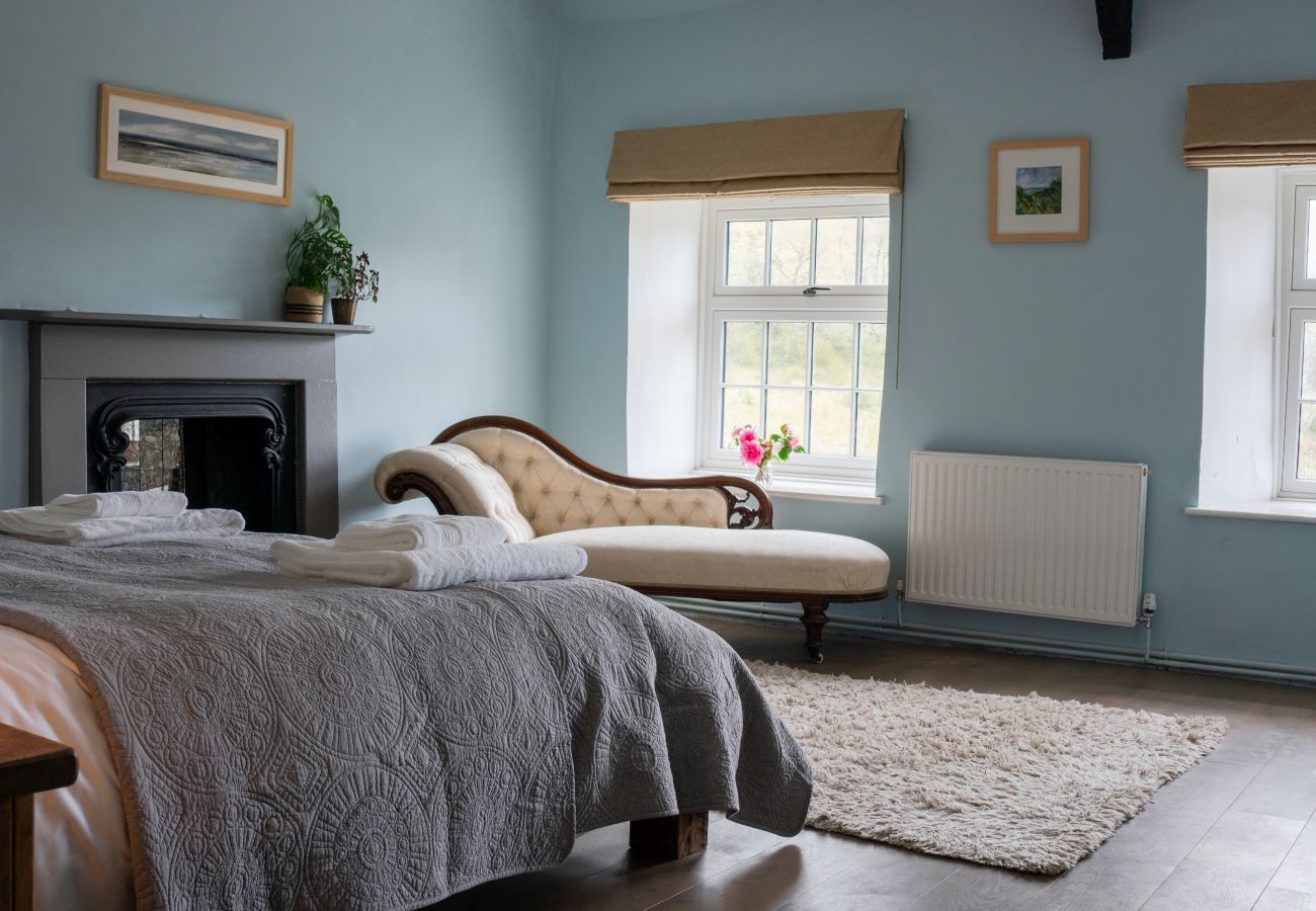 Cottage in West Down - Lower Aylescott Farmhouse