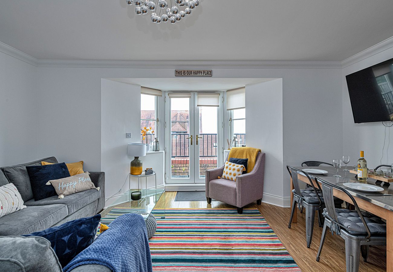 Apartment in Tenby - Y Lle Hapus